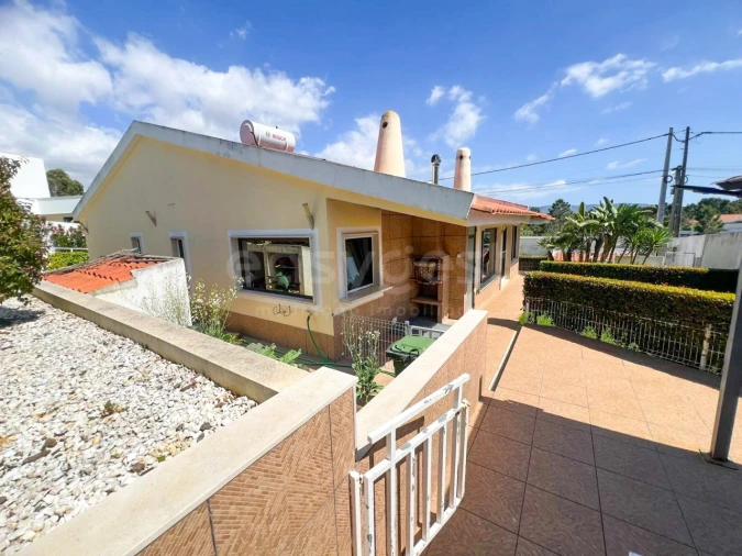 Moradia T3 para Venda em Fernao Ferro Foto 20