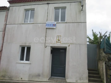 Moradia T2 para Venda em Santo Antonio