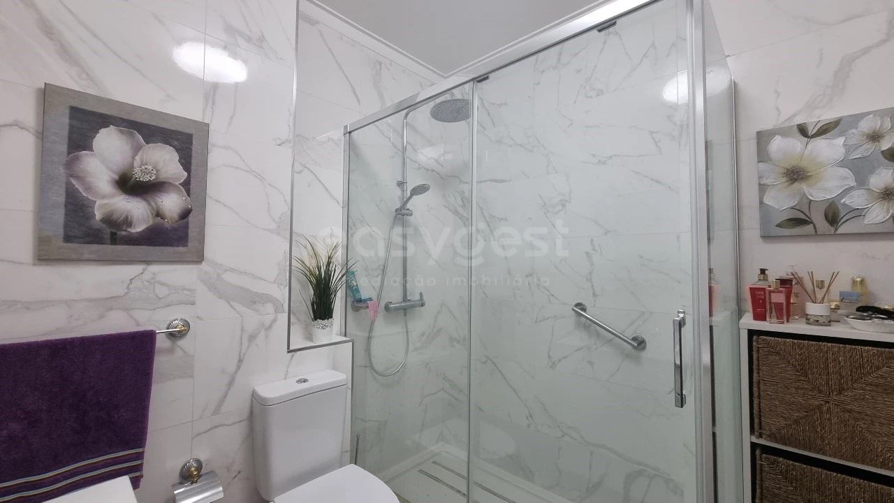 Apartamento T3 para Venda em Águas Livres Foto 9