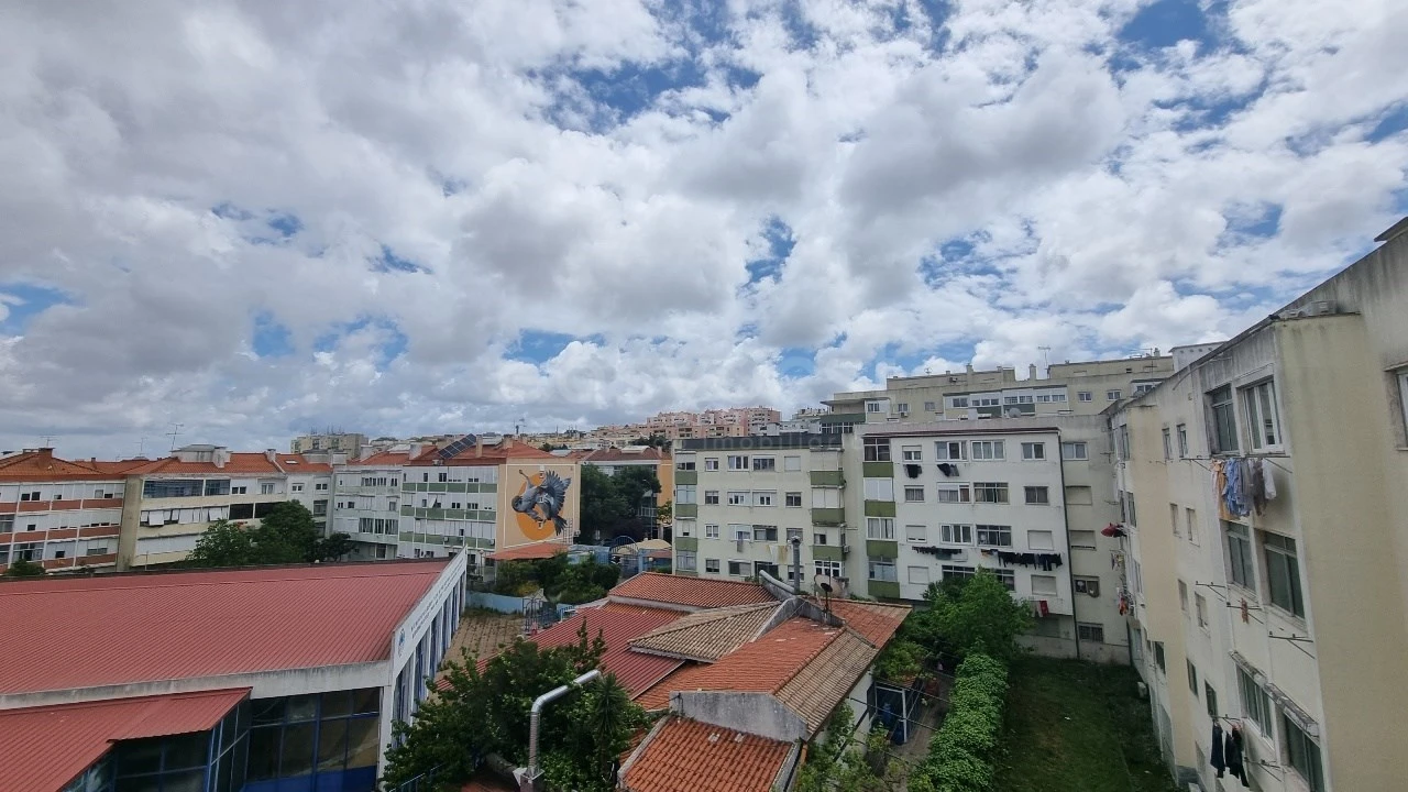 Apartamento T3 para Venda em Águas Livres Foto 11