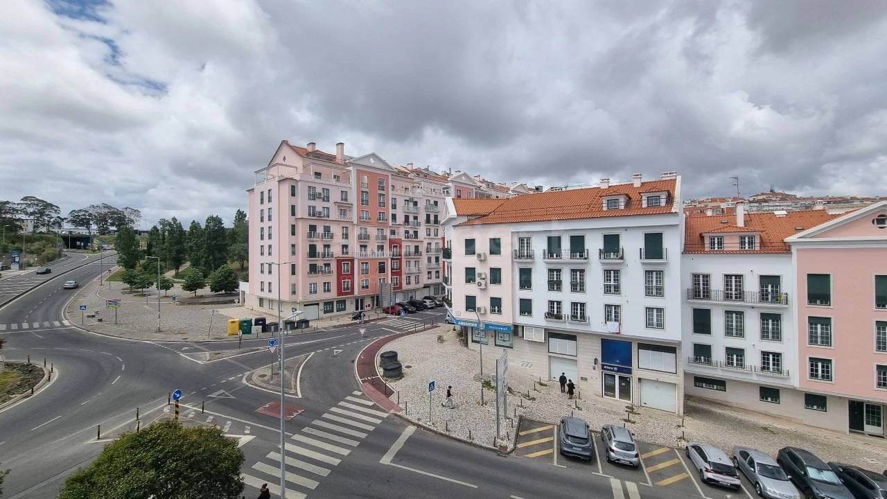 Apartamento T3 para Venda em Águas Livres Foto 13