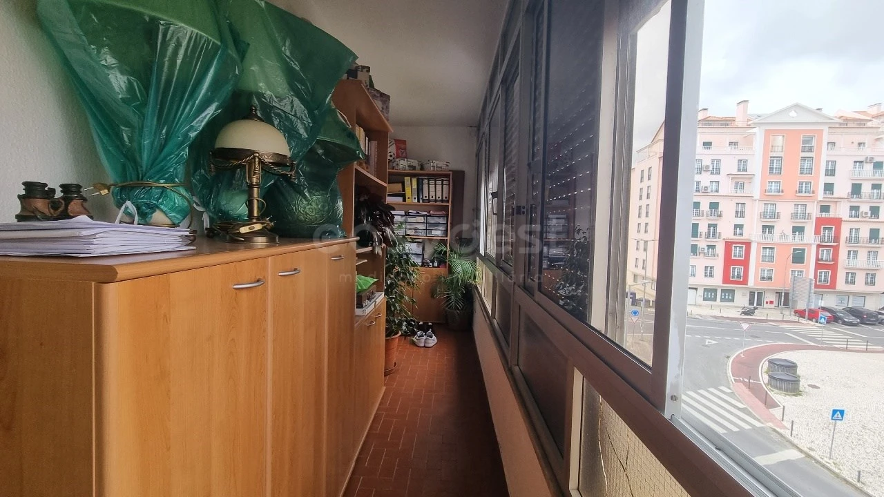 Apartamento T3 para Venda em Águas Livres Foto 14