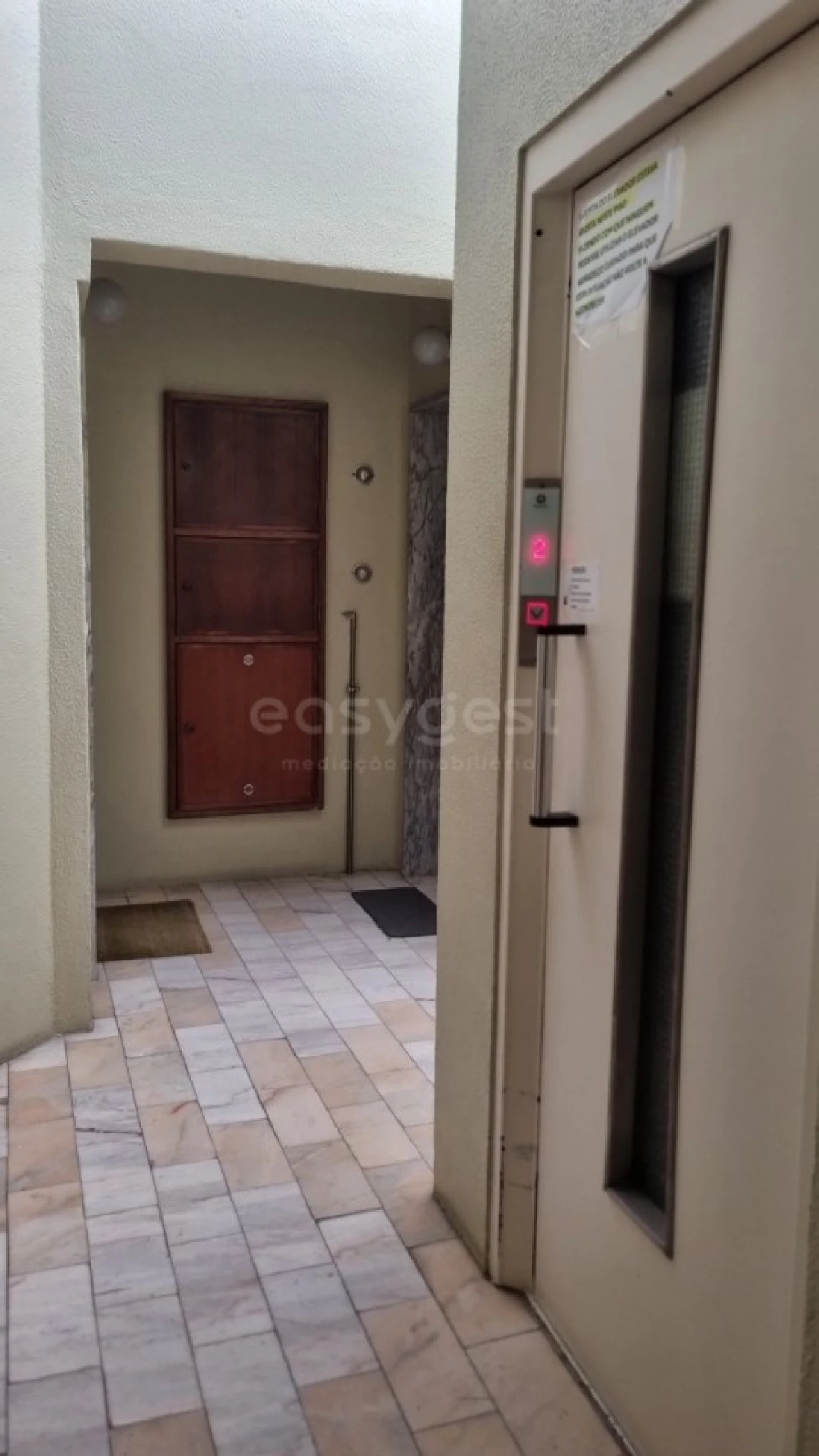 Apartamento T3 para Venda em Águas Livres Foto 15