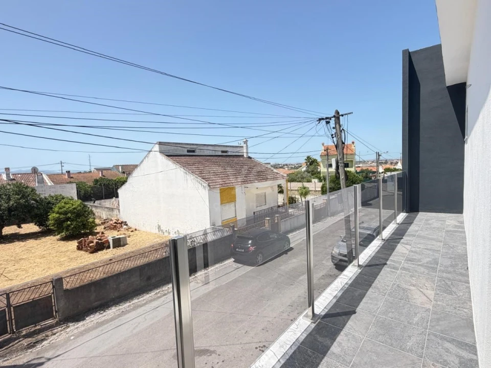 Moradia T3 para Venda em Atalaia e Alto Estanqueiro-Jardia Foto 14