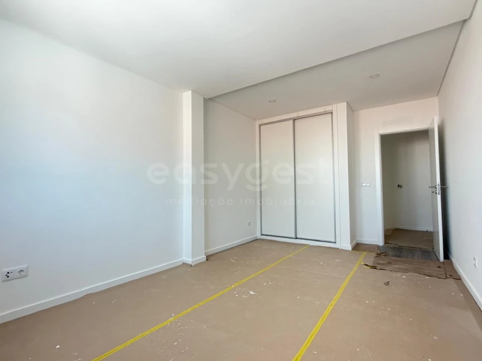 Moradia T3 para Venda em Atalaia e Alto Estanqueiro-Jardia Foto 25