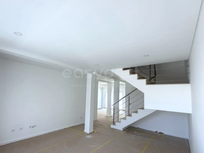 Moradia T3 para Venda em Atalaia e Alto Estanqueiro-Jardia Foto 10