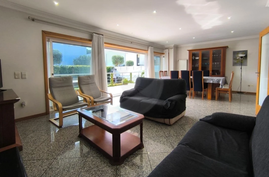 Moradia T5 para Venda em Vila do Conde Foto 2