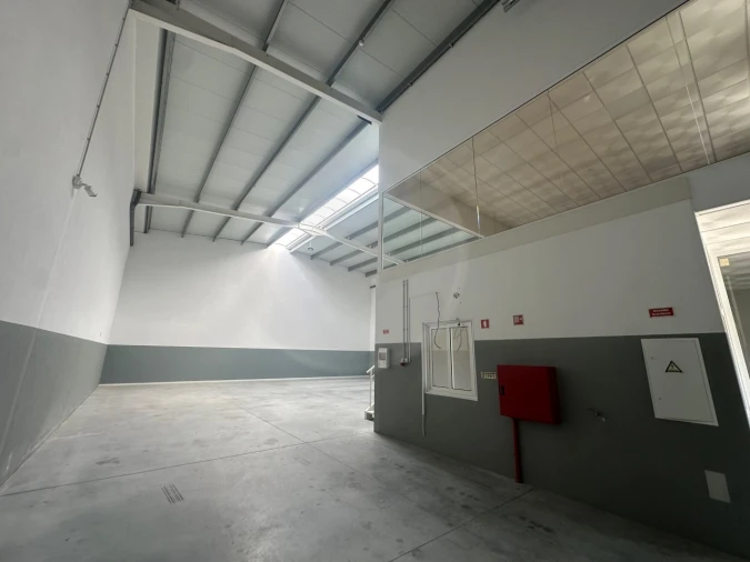 Armazém para Arrendamento em Póvoa de Varzim, Beiriz e Argivai Foto 9