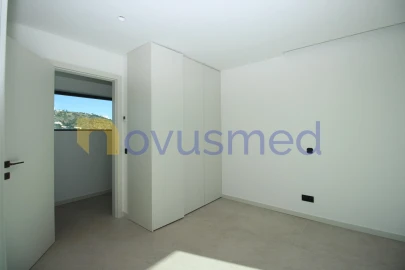 Moradia T4 para Venda em Albufeira e Olhos de Água