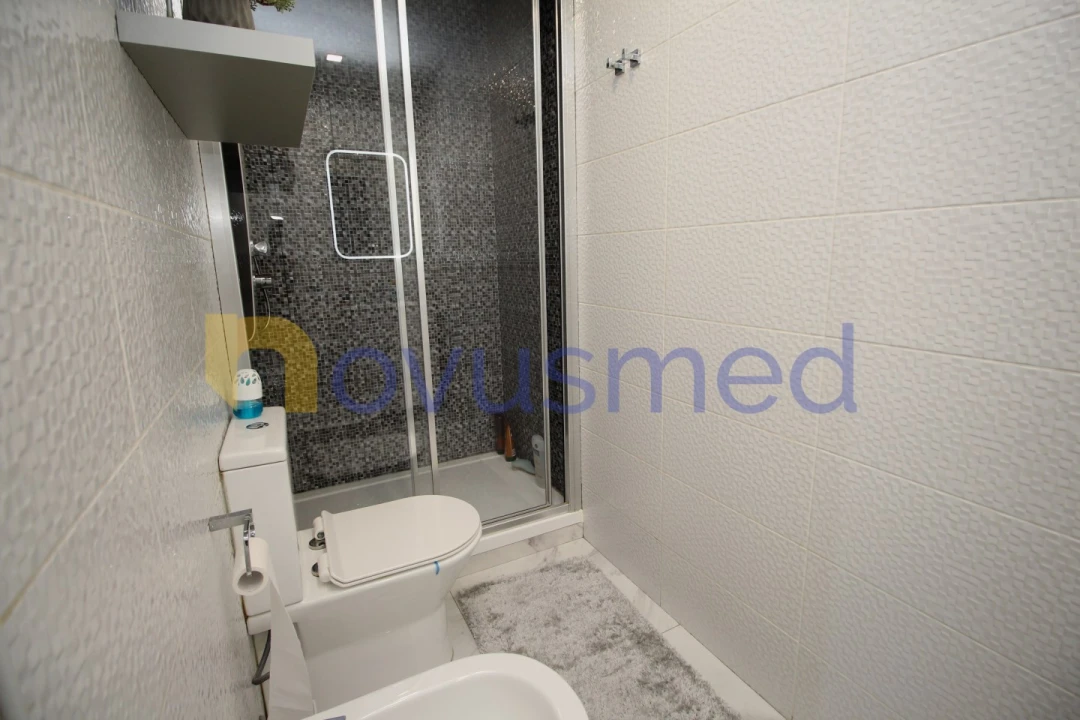 Apartamento T2 para Venda em Albufeira e Olhos de Água Foto 16