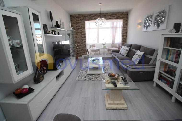 Apartamento T2 para Venda em Albufeira e Olhos de Água Foto 5