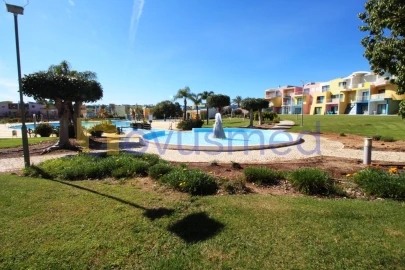 Apartamento para Venda em Albufeira e Olhos de Água