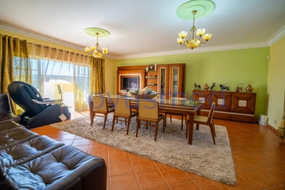 Quinta T5 para Venda em Paderne
