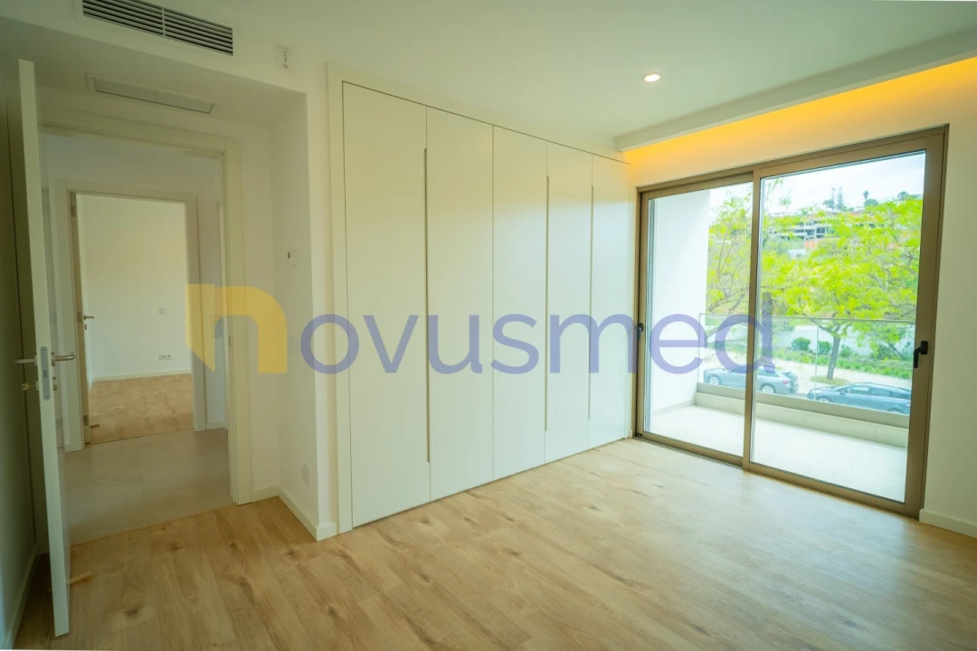 Moradia T3 para Venda em Albufeira e Olhos de Água Foto 24