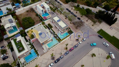 Moradia T3 para Venda em Albufeira e Olhos de Água