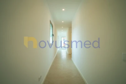 Moradia T3 para Venda em Albufeira e Olhos de Água