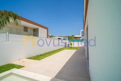 Moradia T3 para Venda em Albufeira e Olhos de Água