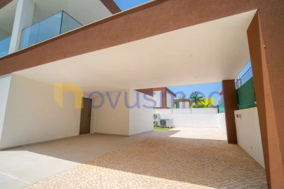 Moradia T3 para Venda em Albufeira e Olhos de Água