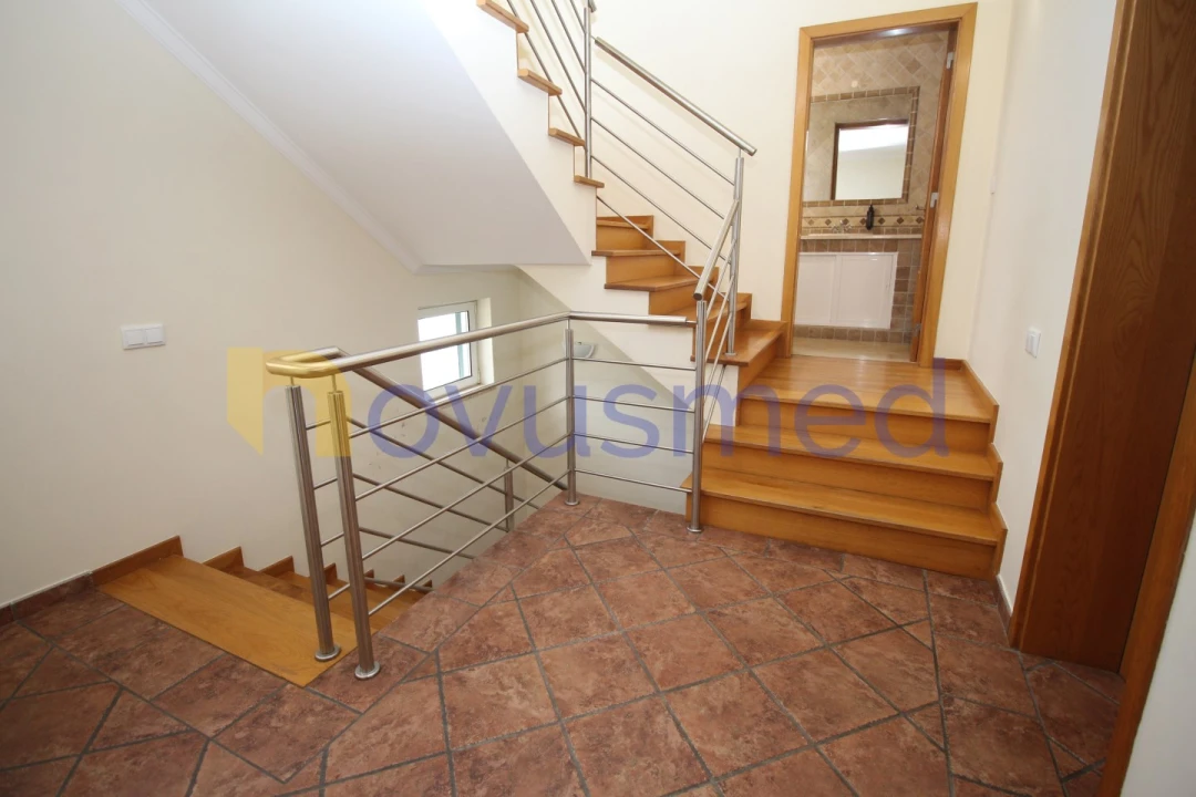 Moradia T4 para Venda em Albufeira e Olhos de Água Foto 25