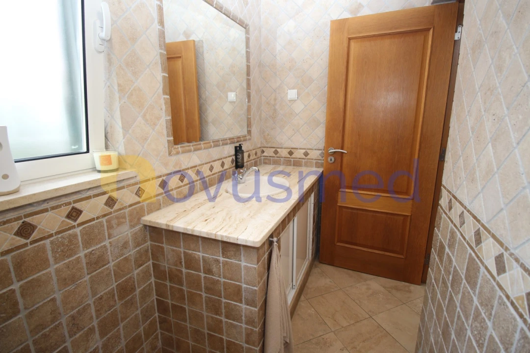 Moradia T4 para Venda em Albufeira e Olhos de Água Foto 27