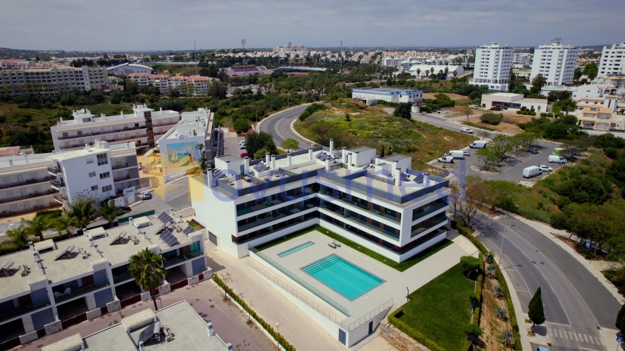 Apartamento T2 para Venda em Albufeira e Olhos de Água Foto 10
