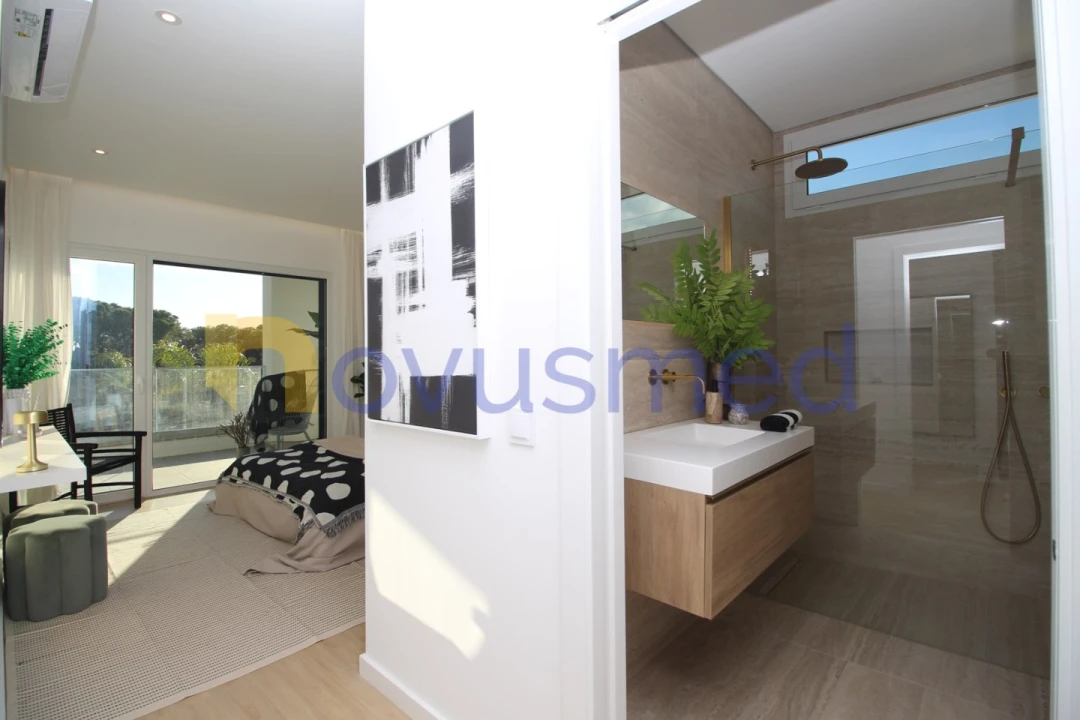 Moradia T3 para Venda em Almancil Foto 16