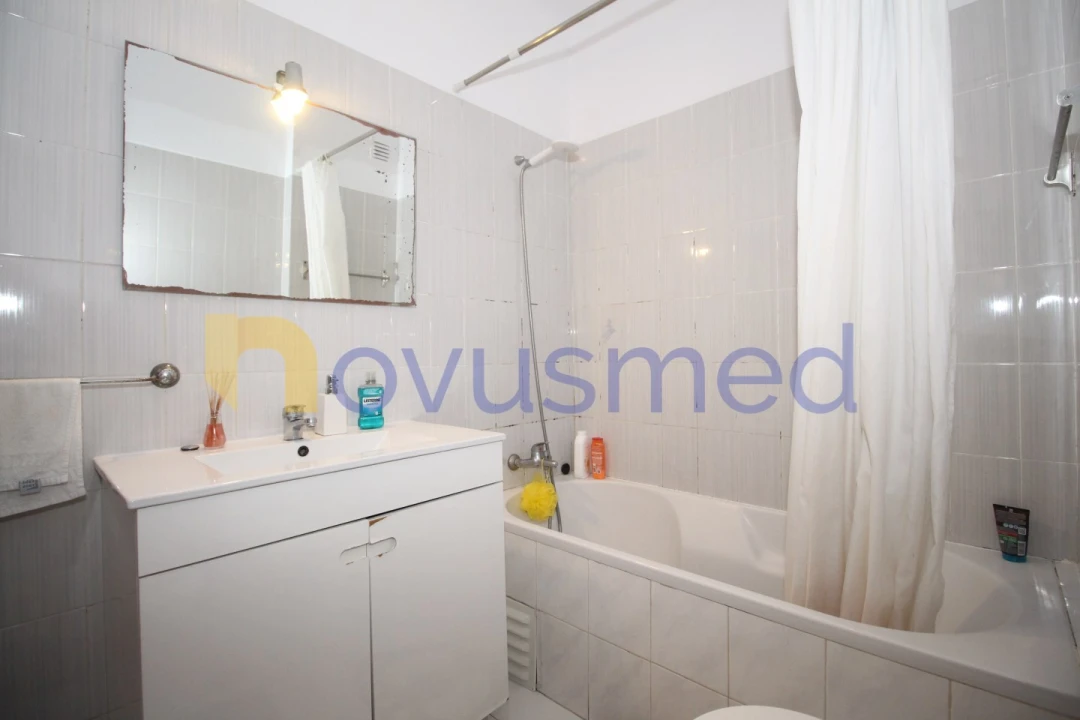 Apartamento T1 para Venda em Albufeira e Olhos de Água Foto 12