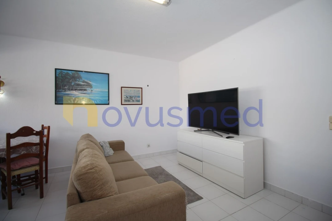 Apartamento T1 para Venda em Albufeira e Olhos de Água Foto 2