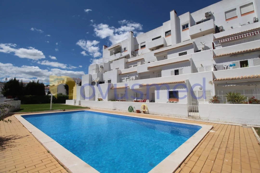 Apartamento T1 para Venda em Albufeira e Olhos de Água Foto 1