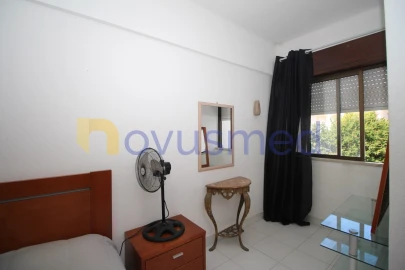 Apartamento T1 para Venda em Albufeira e Olhos de Água