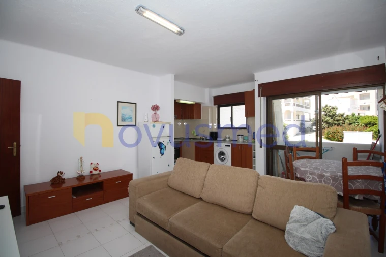 Apartamento T1 para Venda em Albufeira e Olhos de Água Foto 3