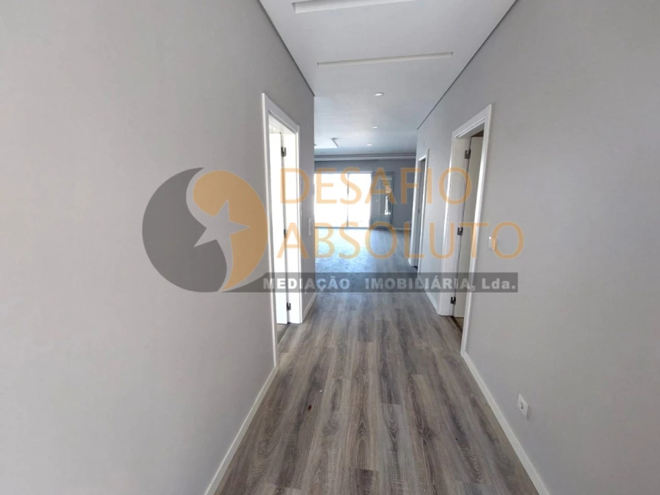 Moradia T4 para Venda em Azeitão (São Lourenço e São Simão) Foto 12