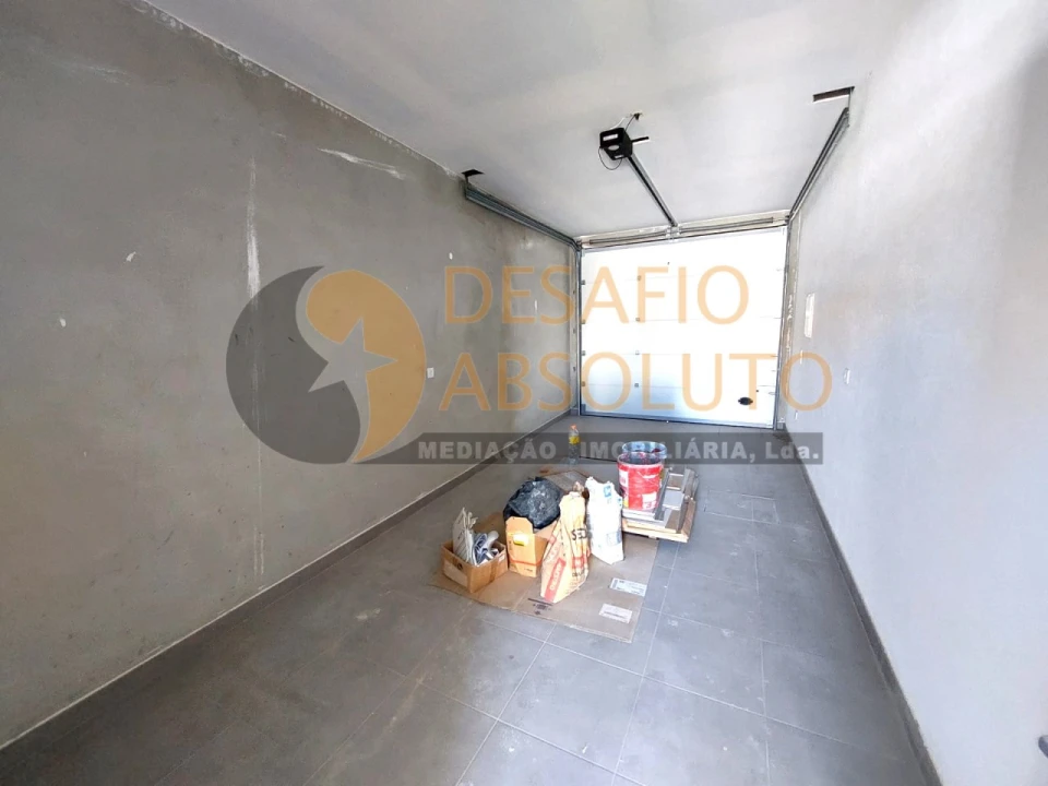 Moradia T4 para Venda em Azeitão (São Lourenço e São Simão) Foto 33