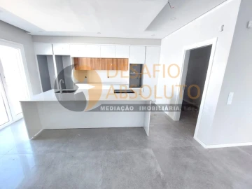 Moradia T4 para Venda em Azeitão (São Lourenço e São Simão)