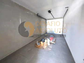 Moradia T4 para Venda em Azeitão (São Lourenço e São Simão)