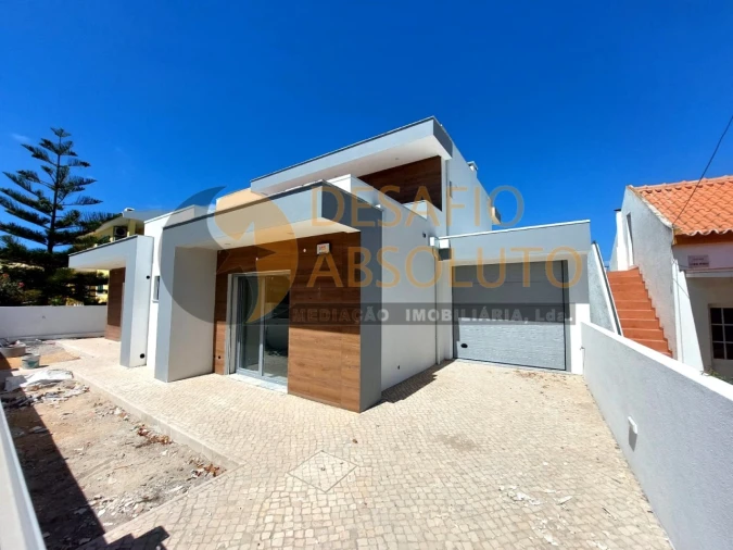 Moradia T4 para Venda em Azeitão (São Lourenço e São Simão) Foto 31