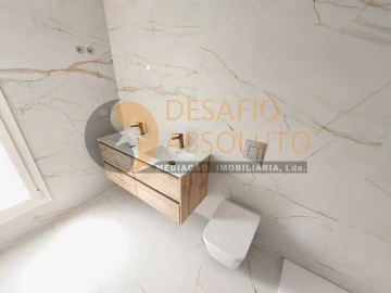 Moradia T3 para Venda em Fernao Ferro