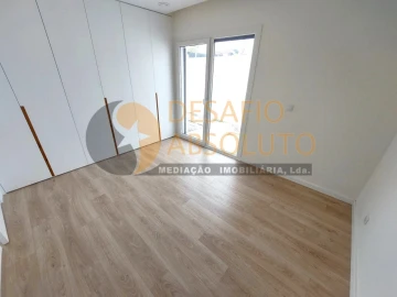 Moradia T3 para Venda em Fernao Ferro