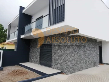Moradia T3 para Venda em Seixal, Arrentela e Aldeia de Paio Pires