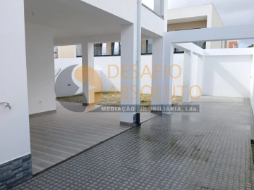 Moradia T3 para Venda em Seixal, Arrentela e Aldeia de Paio Pires