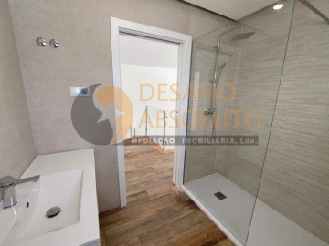 Moradia T3 para Venda em Sesimbra (Castelo)