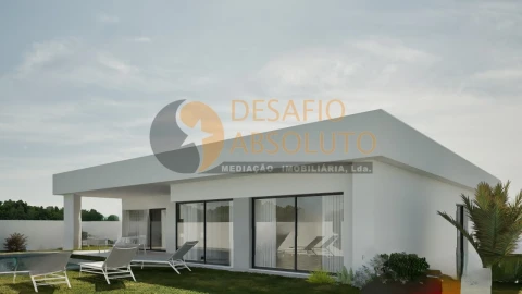 Moradia T4 para Venda em Fernao Ferro