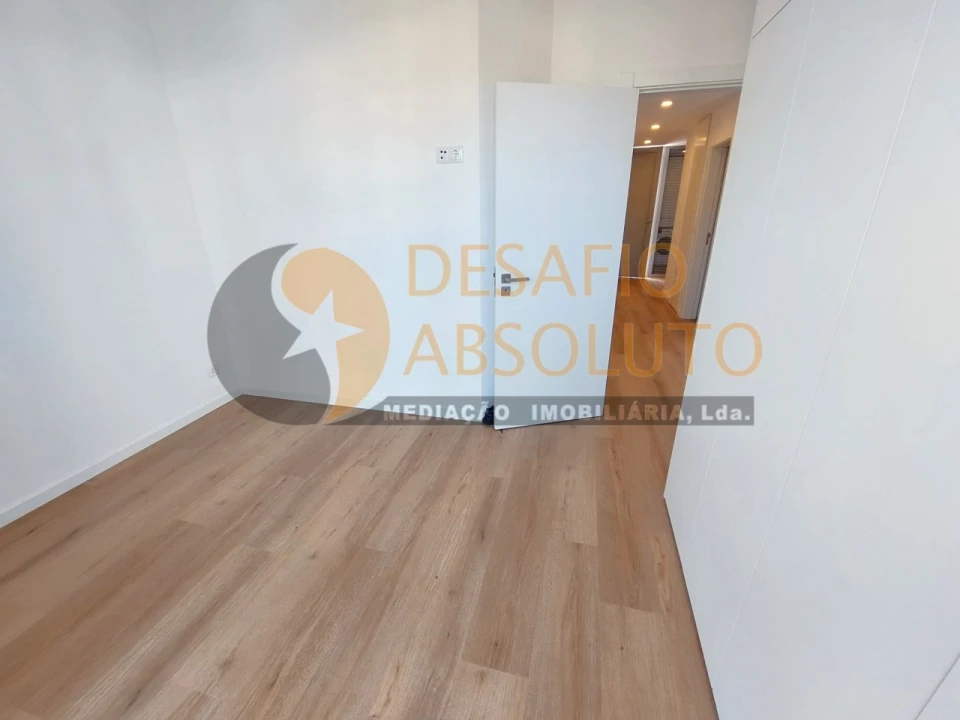 Apartamento para Venda em Quinta do Conde Foto 12