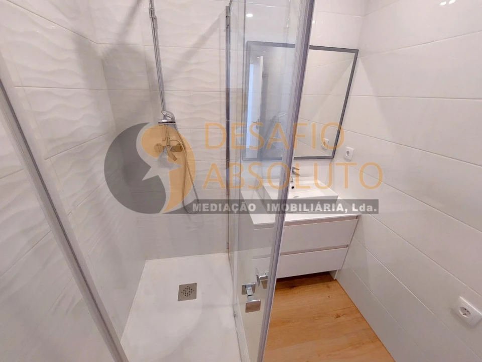 Apartamento para Venda em Quinta do Conde Foto 15