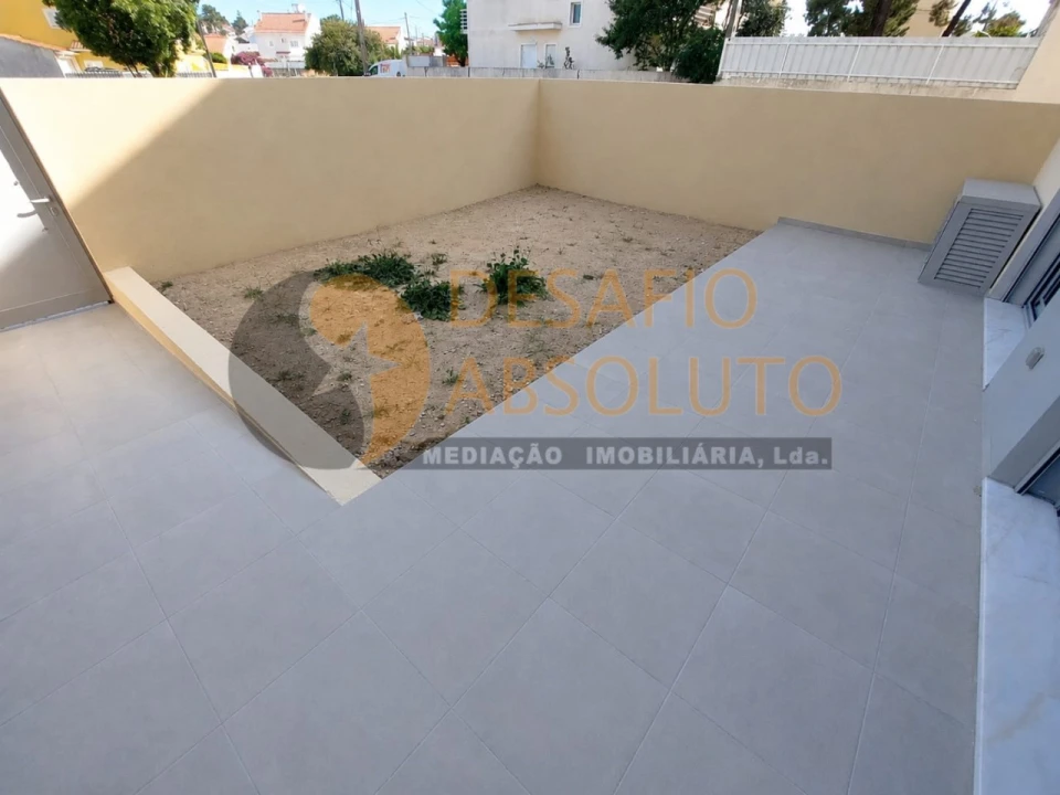 Apartamento para Venda em Quinta do Conde Foto 18