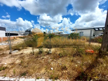 Terreno para Venda em Fernao Ferro