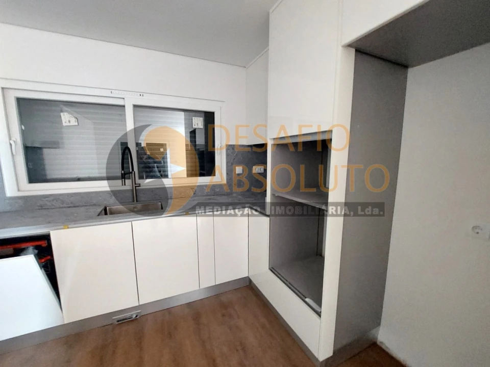 Moradia T3 para Venda em Azeitão (São Lourenço e São Simão) Foto 15
