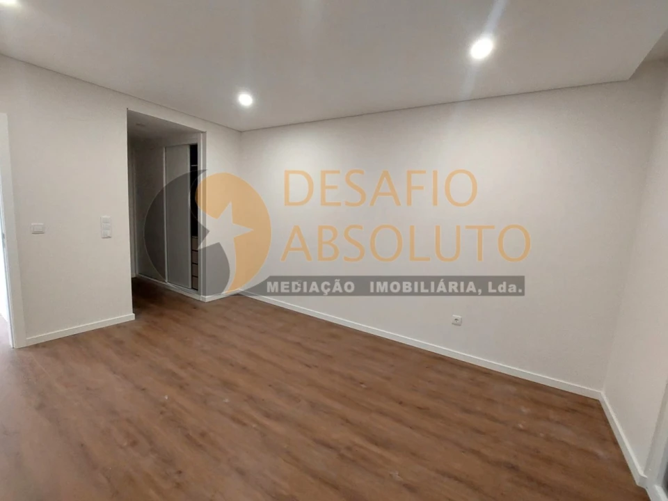 Moradia T3 para Venda em Azeitão (São Lourenço e São Simão) Foto 23