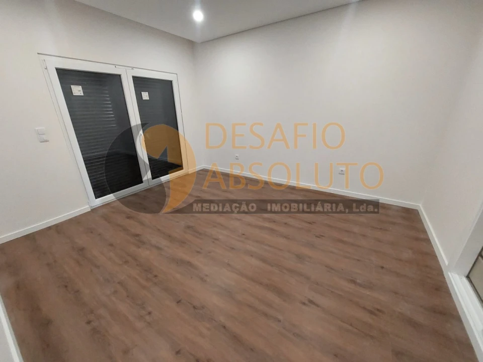 Moradia T3 para Venda em Azeitão (São Lourenço e São Simão) Foto 24