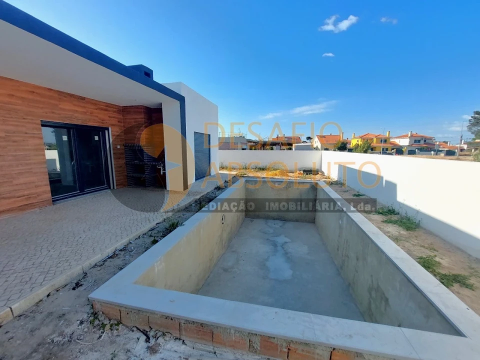 Moradia T3 para Venda em Azeitão (São Lourenço e São Simão) Foto 31